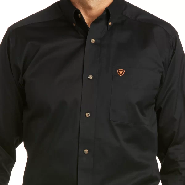 Ariat camisa negra lisa